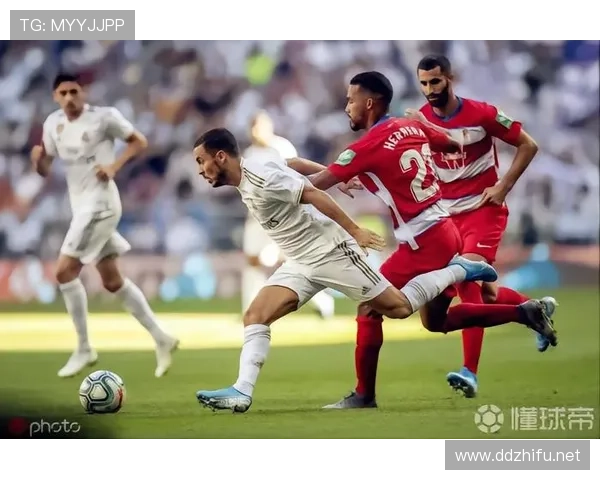 罗德里 vs 巴尔韦德:动力型中场的战术角色与比赛影响力差异 罗德里 vs 巴尔韦德:动力型中场的战术角色与比赛影响力差异