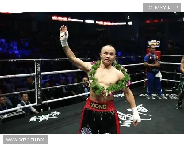 熊朝忠连买沙发都跟明星有一拼，这日常奢侈我真服了！